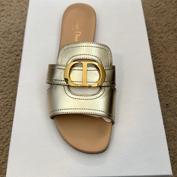 Dior Flat Or 30 Montaigne Slide - Picture 10 of 17